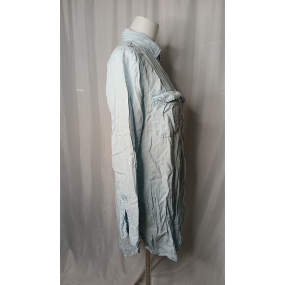 Chicos Long Sleeve Button Up Tencel Lyocell Lightwash Denim Chambray Shirt M - Picture 9 of 9